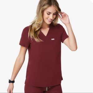 Catarina One Pocket FIGS Scrub Top - XXS Burgundy